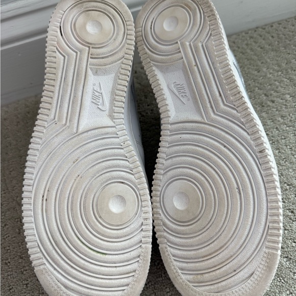 Nike Air Force 1 Low White Sneakers - Picture 5 of 13